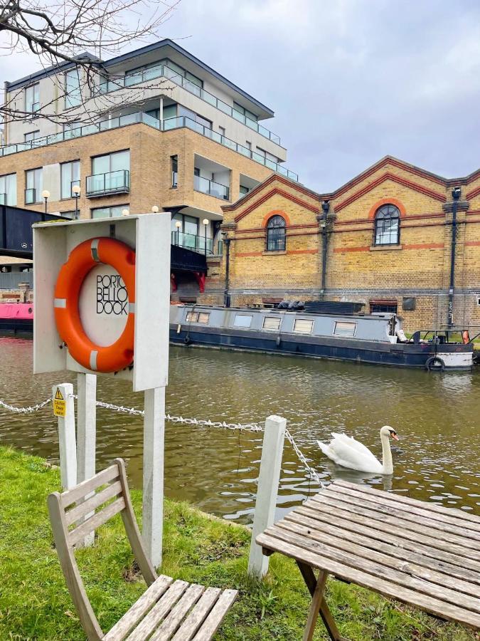 Portobello Dock Canalside Apartment 런던 외부 사진